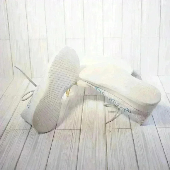 Allbirds white w/blue swirl size W9 sneakers 1119 rm1 - Picture 11 of 11